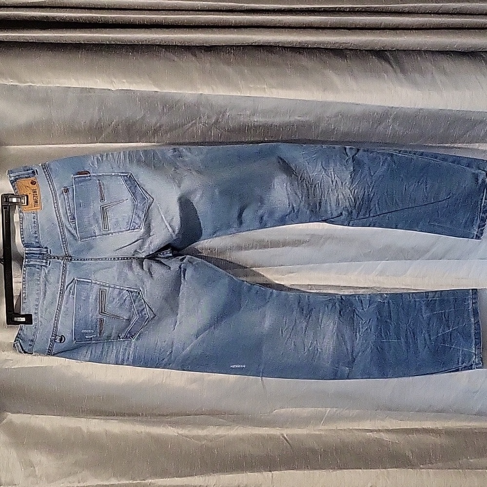 Classic Blue Straight Jeans with Natural Fading - Picture 2 of 12